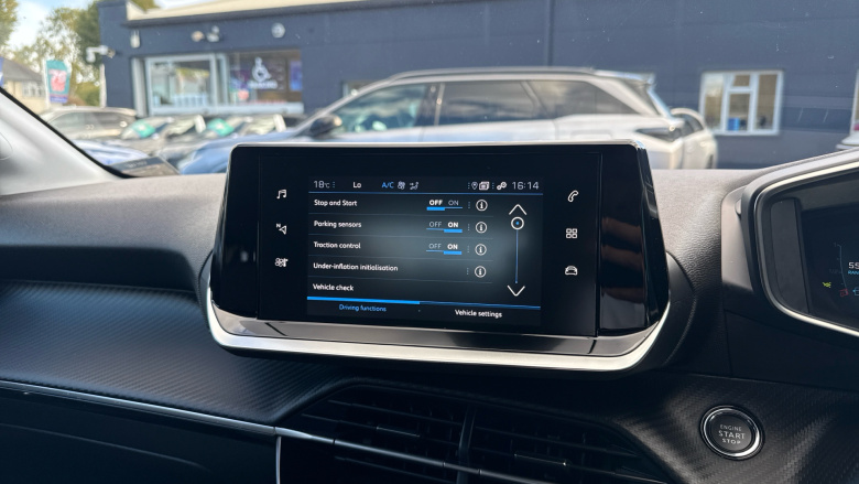 Peugeot 208 1.2 PureTech 100 Allure Premium + 5dr Petrol Hatchback